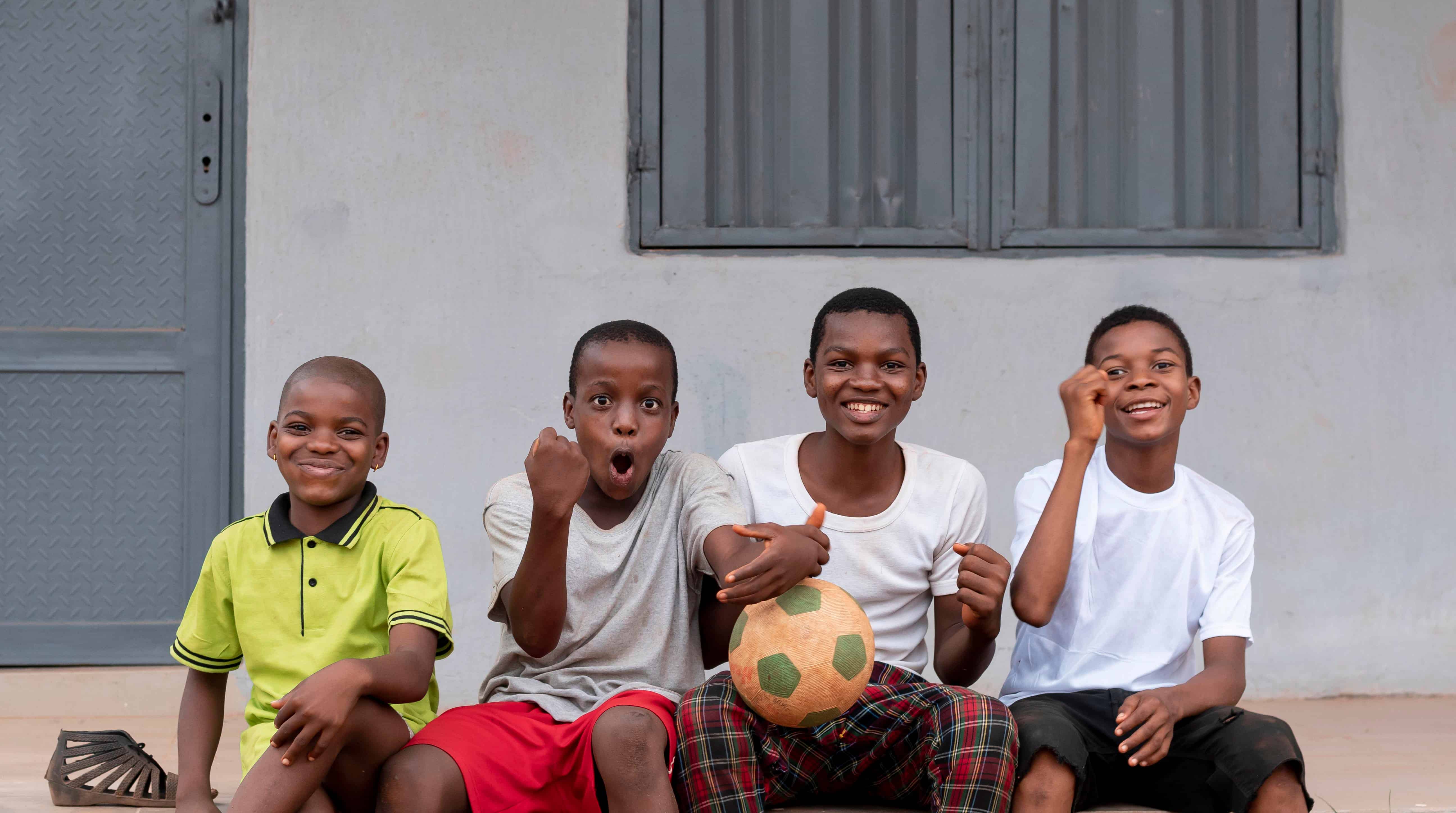 Afrika insani yardım, Kurban hizmetleri, Kurban bağışı, Afrika kurban bağışı, İnsani yardım projeleri, Kalkınma projeleri, İhtiyaç sahibi ülkeler, Gönüllü çalışmaları, Bağış projeleri